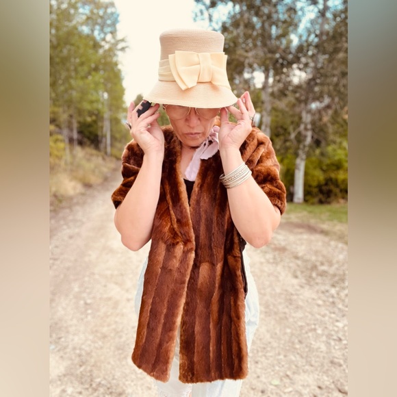 Accessories - Vintage 1940’s Mink Shawl/ Goldstein's Furs Birmingham Alabama Wrap